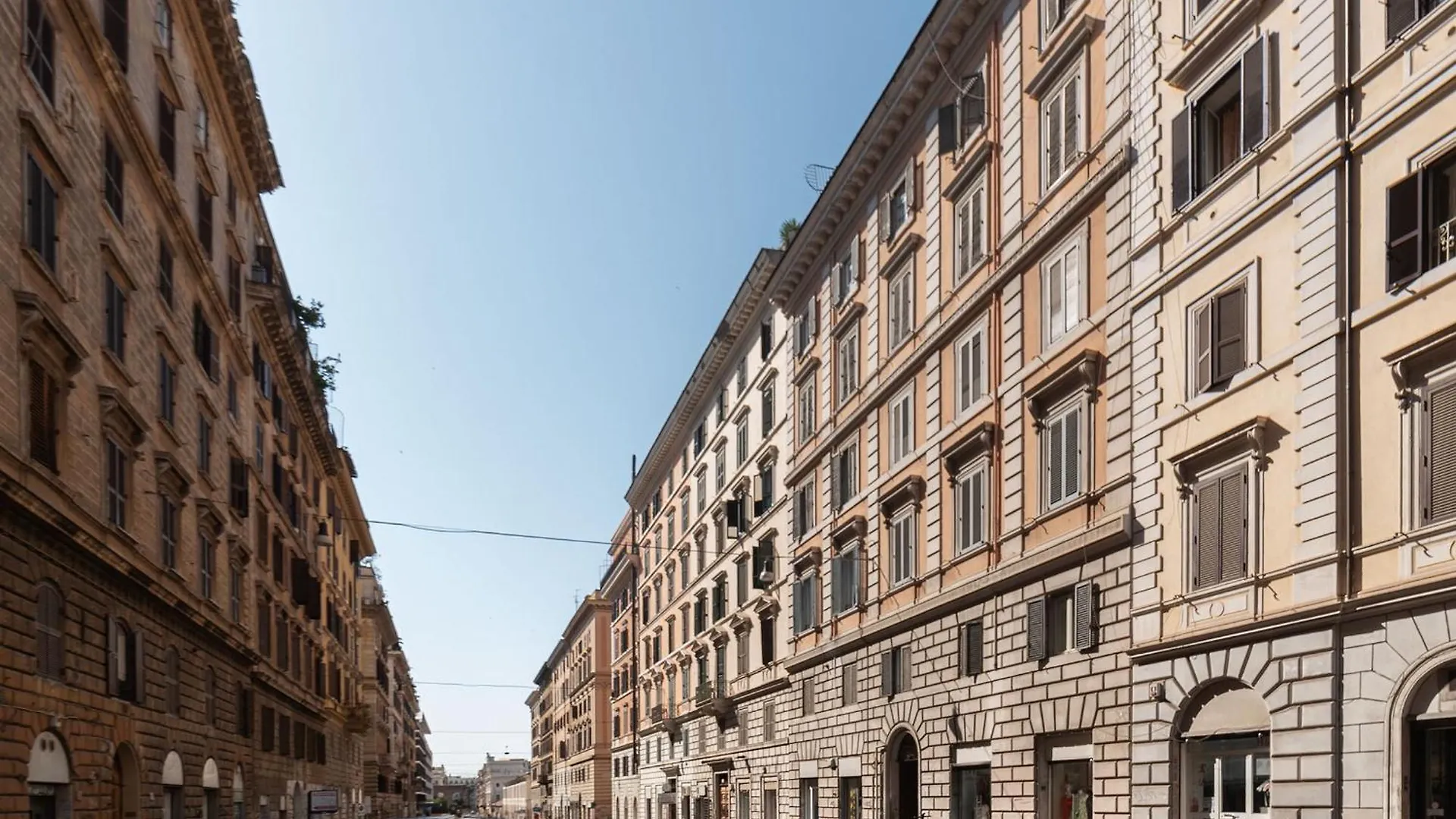 Casa Enea - Pretty Homes Rome 0*,  Italy