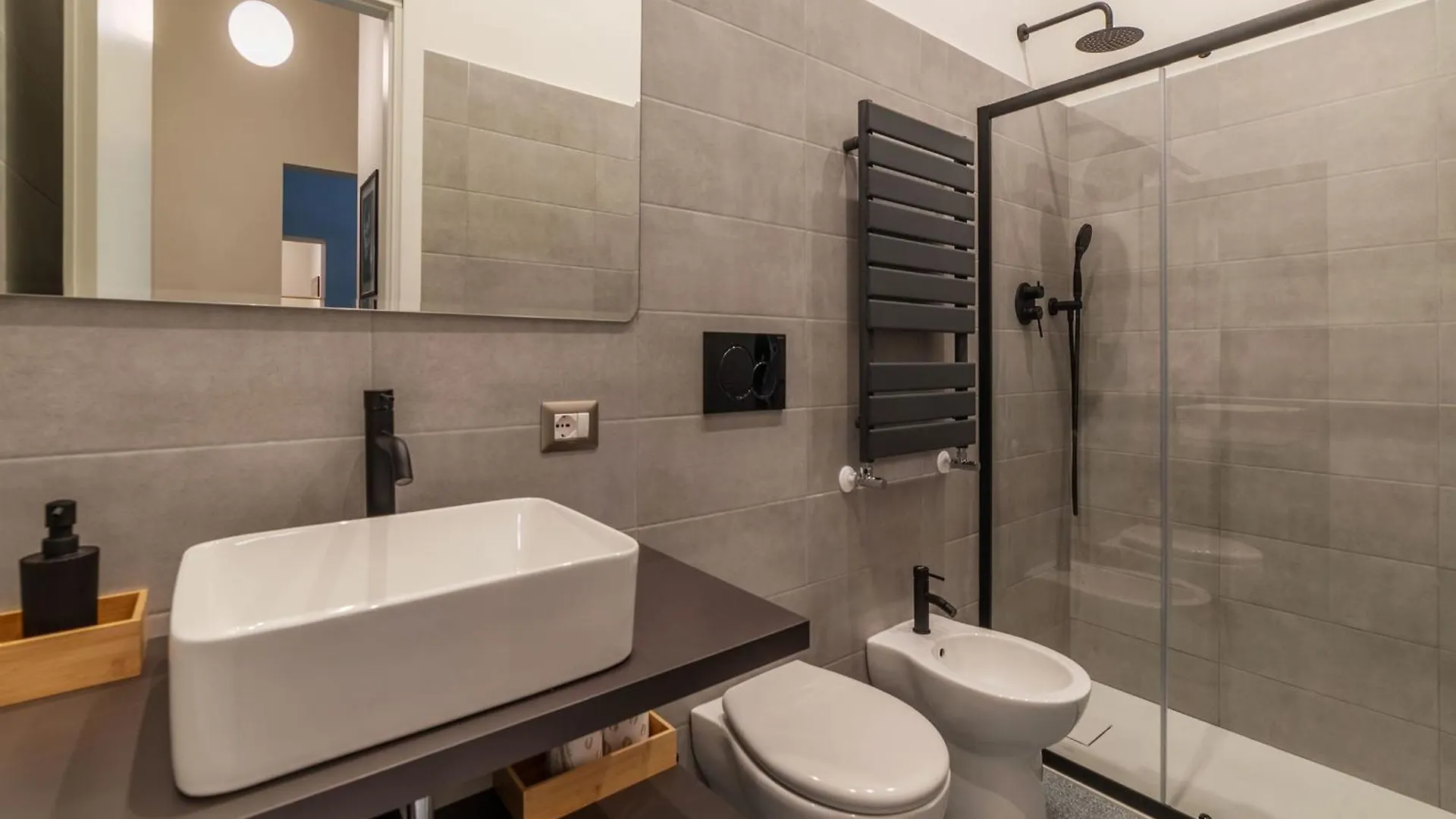 Apartment Casa Enea - Pretty Homes Rome